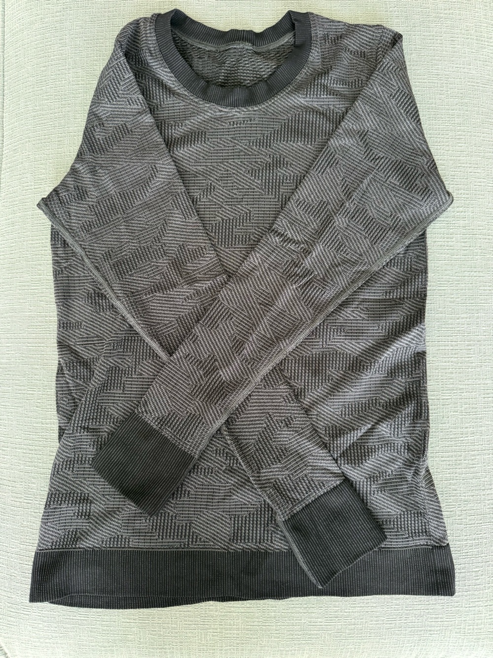 Lululemon Geometric Pattern Knit Sweater in Charcoal Gray